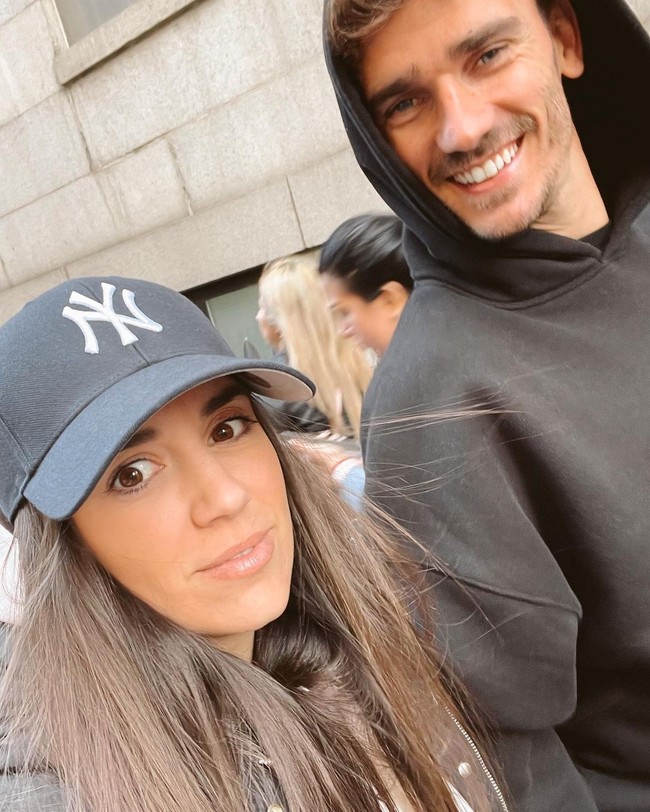 Erika ChoperenaTak hanya model dan artis, istri WAGs Prancis datang dari berbagai latar belakang. Antoine Griezmann menikah dengan seorang psikolog anak bernama Erika yang dinikahinya pada 2017.Foto: Instagram