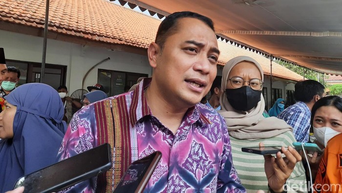 wali kota surabaya eri cahyadi