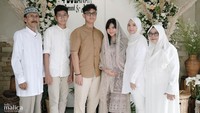 Dalam caption unggahan, Adinda Azani malah berseloroh mengucapkan selamat ke suaminya yang mengandung. (Foto: dok Instagram)