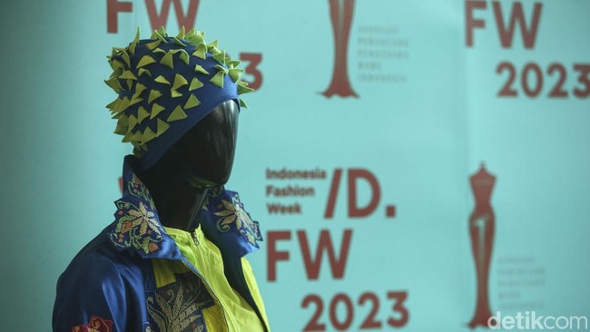 Penjurian kali ini memiliki tema Sagara dari Timur karena daerah utama yang diangkat adalah Gorontalo dengan Sulam Karawonya.