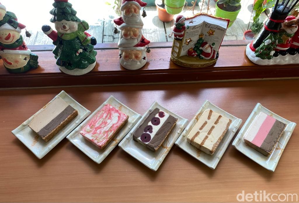 Es Krim Tart Favorit Anak 90-an Ini Jualannya Tersembunyi di Dalam Rumah