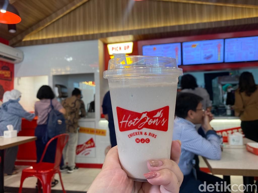 Hot Jon's : Gurihnya Nagih! Hot Chicken Sandwich dan Naked Chicken ala Nashville
