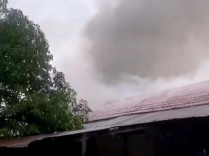 Kebakaran Asrama Polisi di Makassar, 14 Armada Damkar Diterjunkan