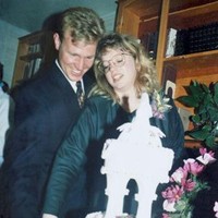 Ini potret pernikahan Janelle dan Kody. Namun pernikahan keduanya kini di ambang perceraian. Janelle memutuskan untuk berpisah dari Kody setelah dia berpikir bahwa rumah tangganya menjadi patriarki. Foto: dok. TLC