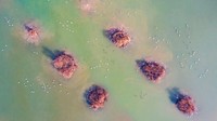 Dari jepretan drone lanskap yang dihasilkan sangat memukau.