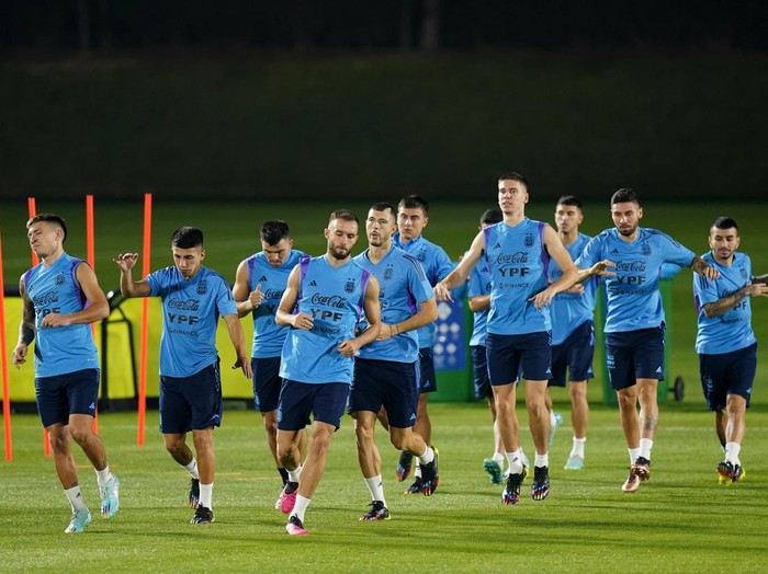 Argentina during a training session at Qatar University Training Site 3 in Doha, Qatar. Picture date: Thursday December 15, 2022. (Photo by Adam Davy/PA Images via Getty Images)