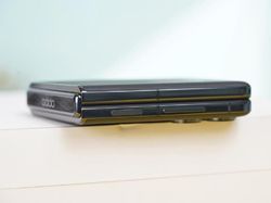 Menggodanya Oppo Find N2 Flip, HP Layar Lipat Harga Rp 13 Juta