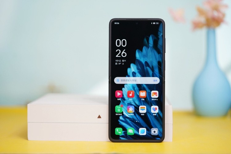 Oppo Find N2 Flip