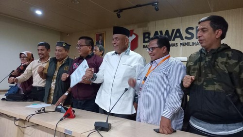 Partai Ummat laporkan KPU ke Bawaslu (Anggi-detikcom)