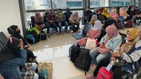 Direktur Bina Pemeriksaan Norma Ketenagakerjaan Kemnaker, Yuli Adiratna menambahkan, Sidak yang dilakukan pada hari ini merupakan pengembangan dari Sidak yang dilakukan pada 17 Oktober 2022 di mana berhasil menggagalkan 38 PMI yang akan diberangkatkan ke Timur Tengah.