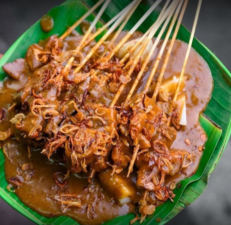 Lamak Bana! 5 Sate Padang Lezat Ini Buka Hingga Tengah Malam