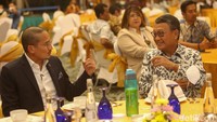 Sementara itu Rakornas Parekraf 2022 merespons berbagai isu terkini di dunia pariwisata tanah air.
