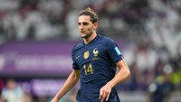 Selanjutnya Adrien Rabiot. Karenanya, dia tidak ikut dalam laga Prancis Vs Maroko di sesi semifinal. (Foto: DeFodi Images via Getty Images/DeFodi Images)