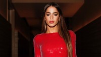 Di Argentina, ada Paulo Dybala yang memiliki kekasih cantik bernama Martina Stoessel. Foto: Instagram