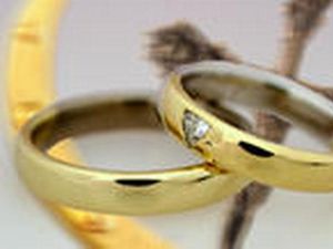UU Perkawinan Kembali Digugat, MK Diminta Legalkan Nikah Beda Agama