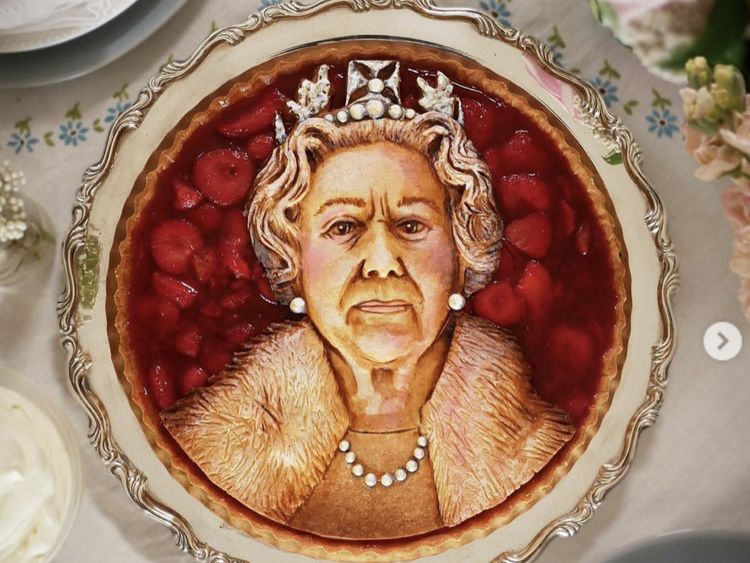Di Tangan Seniman Ini, Pie Jadi Karya Seni Potret Tokoh Terkenal