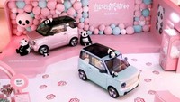 Panda Mini EV merupakan kendaraan terkecil yang pernah diproduksi Geely. Mobil listrik tersebut kabarnya akan hadir di bawah brand Geometry sebagai parent company Geely di China. Foto: Geely Global.