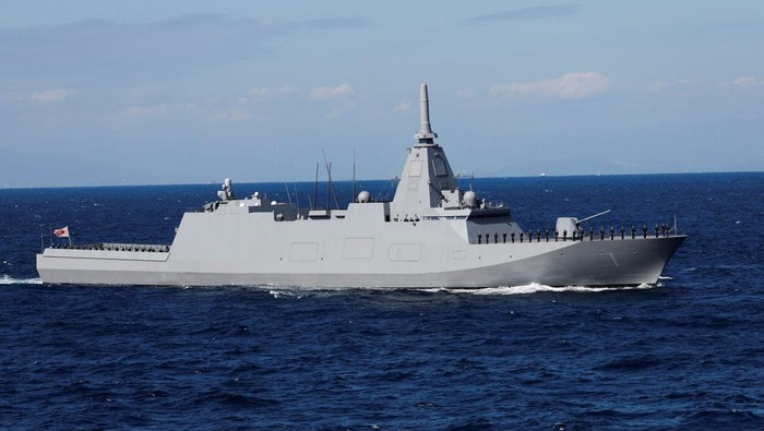 Japans Maritime Self-Defense Forces (JMSDF) JS Mogami (FFM-1), a Japanese multi-mission stealth frigate, takes part in the International Fleet Review to commemorate the 70th anniversary of the foundation of JMSDF, at Sagami Bay, off Yokosuka, south of Tokyo, Japan, November 6, 2022. REUTERS/Issei Kato/Pool