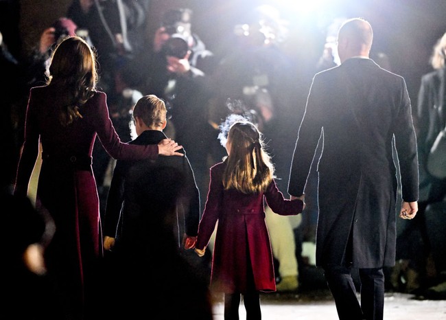 Untuk keduan kalinya konser Natal ini digelar oleh Pangeran William. Menurut pernyataan Kensington Palace, konser tahun ini turut didedikasikan kepada Ratu Elizabeth II yang wafat pada September lalu. (Foto: Karwai Tang/WireImage)