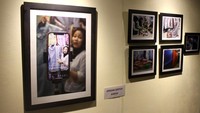 Pameran Genious menceritakan berbagai hal tentang generasi Z, seperti tren serta dampak yang dimanfaatkan oleh para subyek.