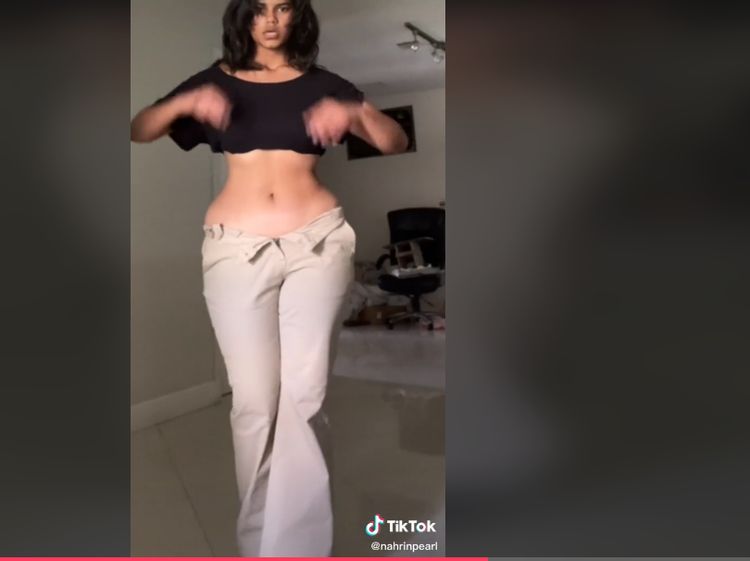 Foto Wanita Viral karena Bentuk Tubuhnya Dianggap Sempurna, Dikira Editan