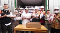 Direktur Utama PT Berdikari Harry Warganegara mengatakan, ini adalah pengiriman kontainer terakhir yang masuk ke Jakarta dari penugasan untuk daging sapi Brazil tahun 2022. Selanjutnya, akan ada tambahan yang masuk 3.000 ton untuk bulan Januari.  