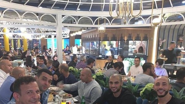 Sofyan Amrabat Populer, Ini Momen Kulinerannya Bareng Timnas Maroko