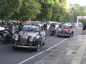 Touring Motor-Mobil Jadi Tren Wisata Menikmati Keelokan Bali