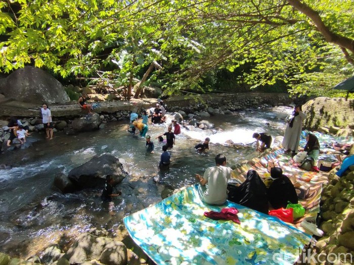 Wisata alam Cireong di Kabupaten Ciamis.