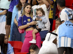 Foto WAGs Argentina Agustina Gandolfo, Suka Pamer Perut Rata di Piala Dunia