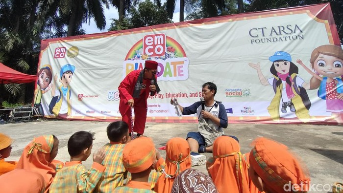 Antusias Anak Binaan CT ARSA Foundation Dengarkan Dongeng Bertema Kebaikan