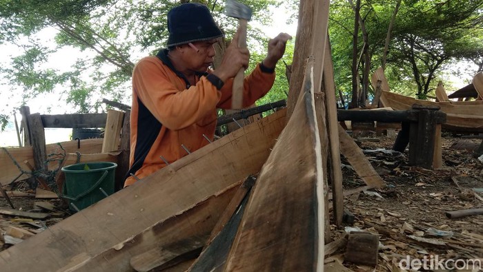 Geliat warga di Pasekan 'Kampung Perahu' di Indaramayu Geliat warga di Pasekan 'Kampung Perahu' di Indaramayu