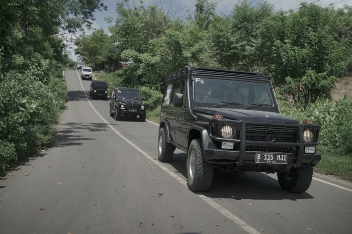 Komunitas Mercedes Jip Indonesia Touring ke Lombok-Sumbawa