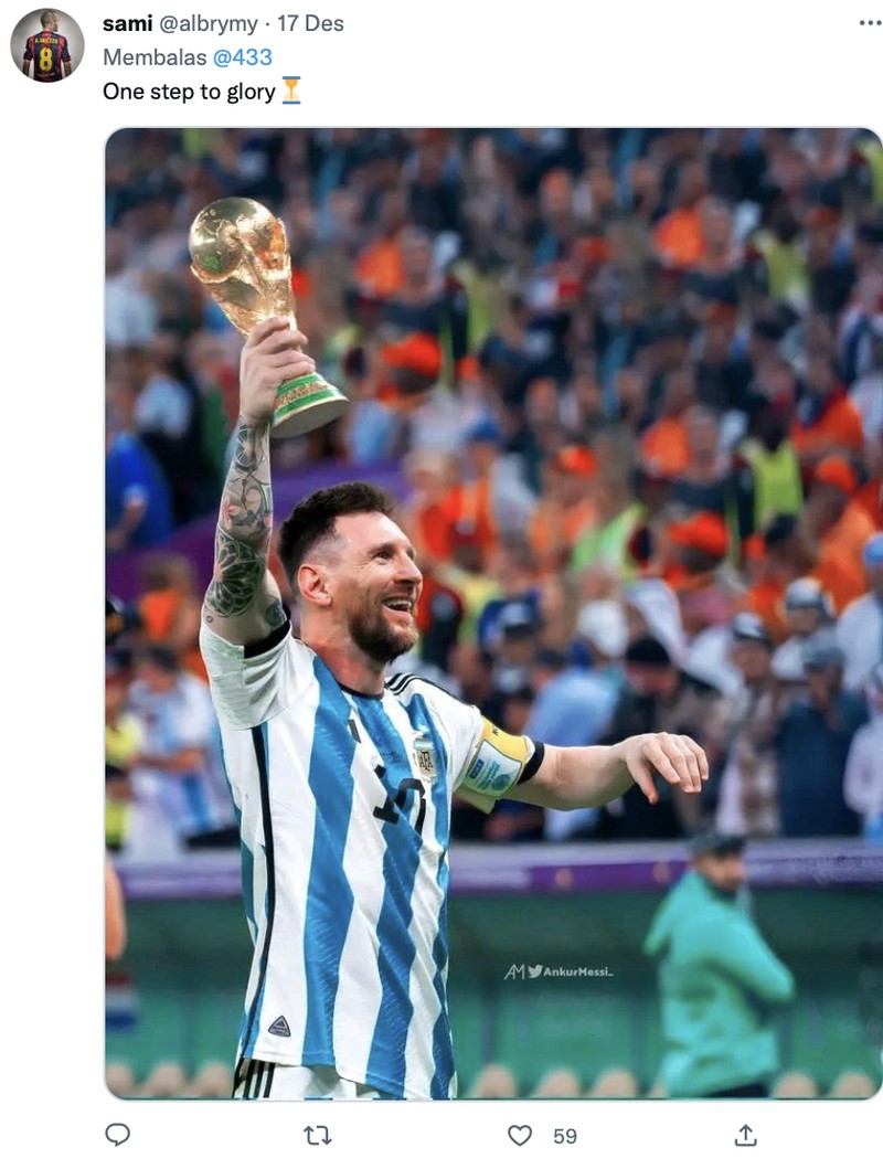 Netizen edit foto Lionel Messi yang 'akhirnya' mengangkat trofi Piala Dunia 2022