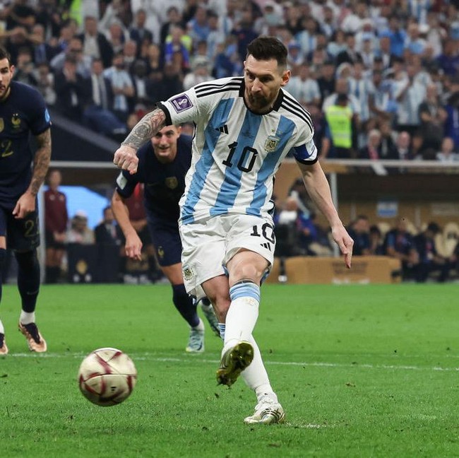 Rekor Gol Penalti di Piala Dunia: Balapan Messi, Kane, dan Ronaldo