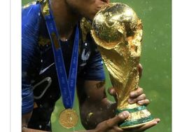 Final Piala Dunia 2022 Nanti Malam! Netizen Edit Messi Angkat Trofi
