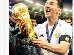 Final Piala Dunia 2022 Nanti Malam! Netizen Edit Messi Angkat Trofi