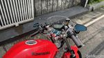Tampilan Sangar Motor Listrik Akrilik HME-EV1 yang Telanjang Bulat