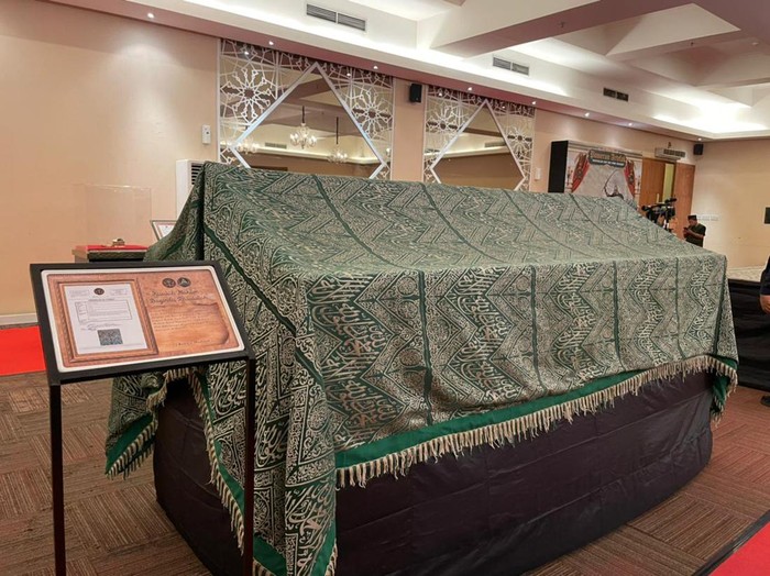 Pameran Barang Peninggalan Nabi Muhammad SAW