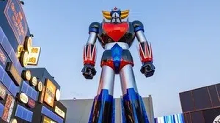 Patung Robot Grendizer di Arab Saudi.