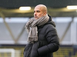 Guardiola Mengeluh Tak Punya Pemain untuk Lawan Liverpool