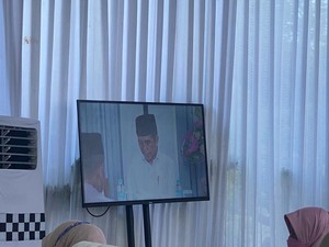 Gelar Tahlilan 1.000 Hari Sudjiatmi, Jokowi Ditemani Gibran