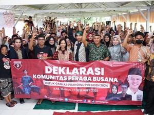 Sahabat Ganjar Maros Gelar Pertunjukan Seni-Fashion Show
