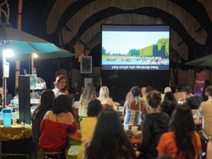 Menikmati Akhir Pekan di Ubud Artisan Market