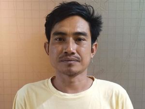 Pria di Pinrang Ditangkap Usai Lecehkan Pegawai Apotek, Ngaku Efek Mabuk