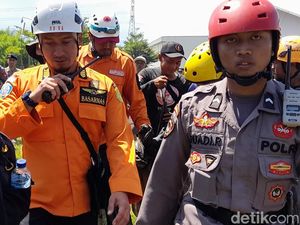 Ibu-Anak Korban Banjir Sumedang Ditemukan Meninggal Dunia