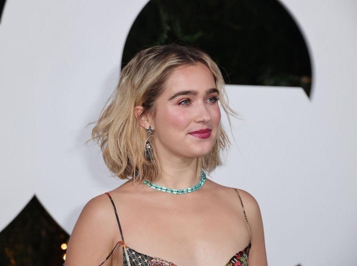 WEST HOLLYWOOD, CALIFORNIA - NOVEMBER 17: Haley Lu Richardson attends the 2022 GQ Men Of The Year Party Hosted By Global Editorial Director Will Welch at The West Hollywood EDITION on November 17, 2022 in West Hollywood, California. (Photo by Momodu Mansaray/Getty Images)