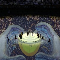 Aisha menceritakan tentang arti Hayya Hayya yang menjadi lagu Piala Dunia 2022. Jadi artinya dalam bahasa Arab seperti ayo pergi semacam memanggil orang untuk bangun dan merayakan selamat menikmati. Itulah arti umum dari kata Hayya Hayya, jelas Aisha kepada Al Jazeera. Foto: Dok. Instagram @fifaworldcup.