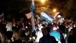Tumpah Ruah Fan Argentina di Ambon Konvoi Rayakan Kemenangan