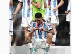 Emiliano Martinez dan Angel Di Maria, Ingat Namanya!